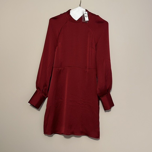 Beautiful mock neck mini dress NWT! - Picture 2 of 3